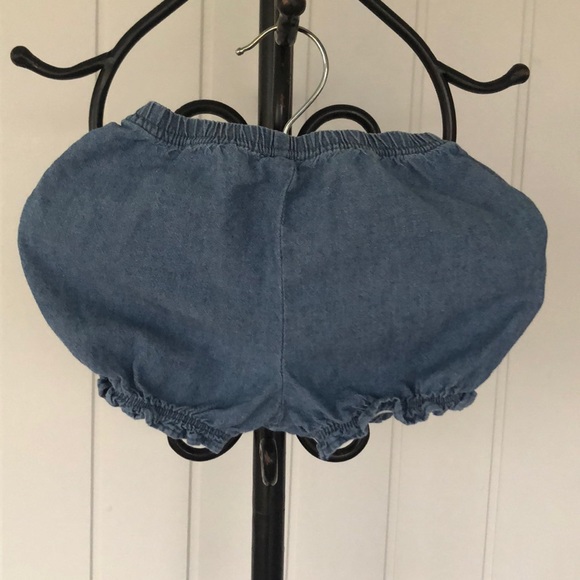 Toddler girls chambray top and shorts - Picture 5 of 6